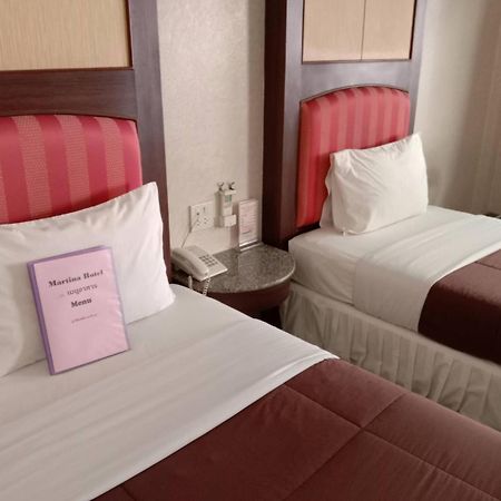 Martina Hotel Surin Buitenkant foto