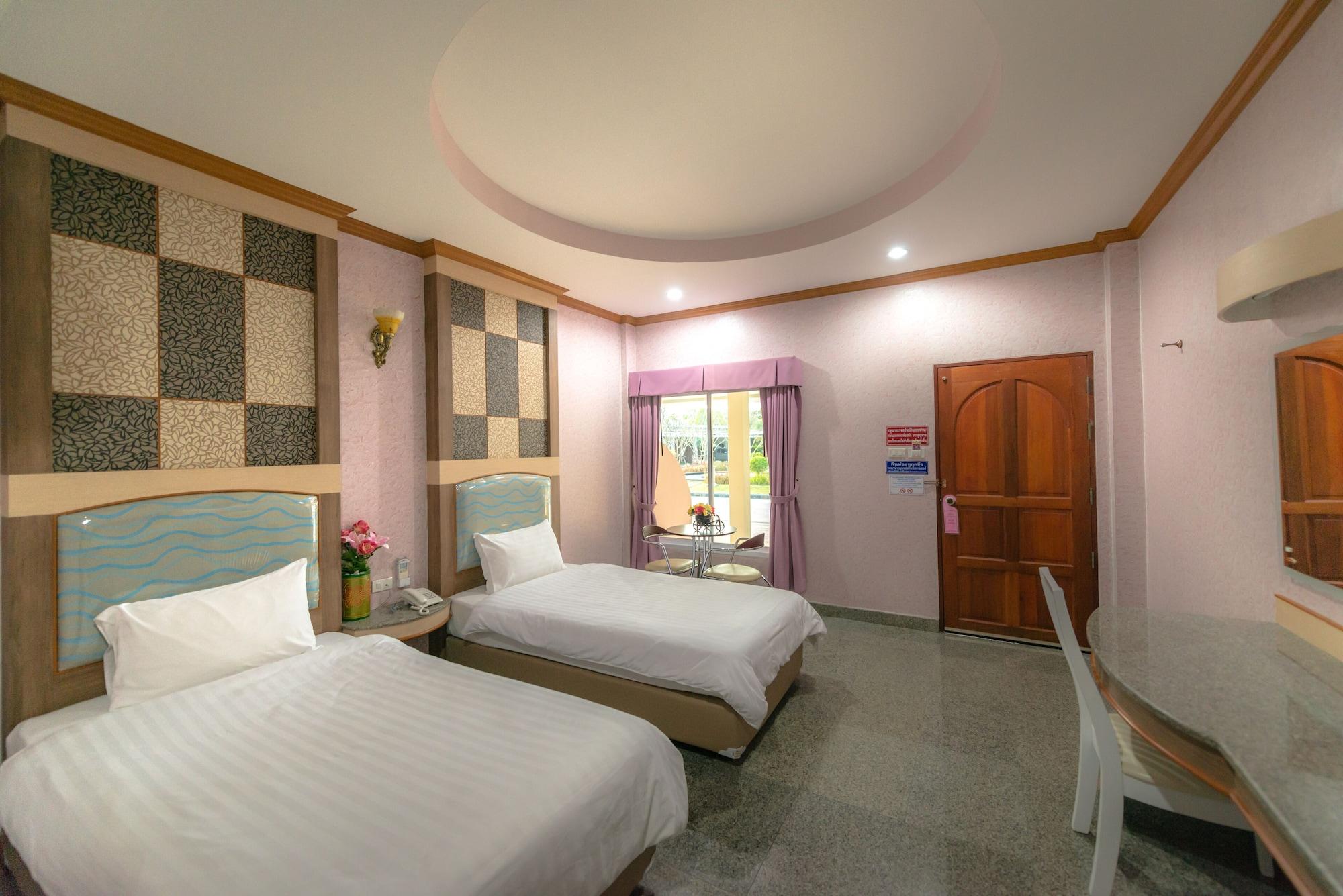 Martina Hotel Surin Buitenkant foto